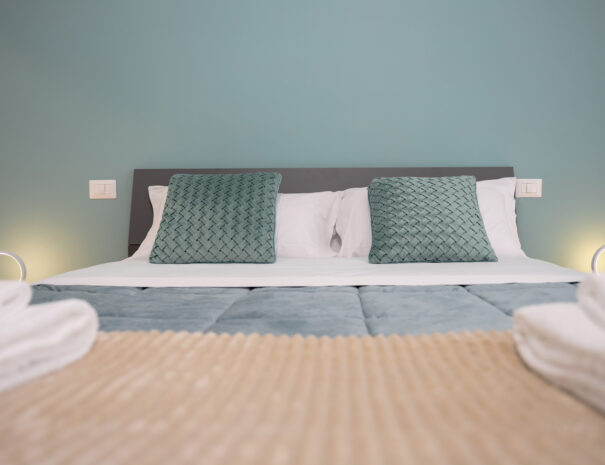 camera standard verde, il castagno