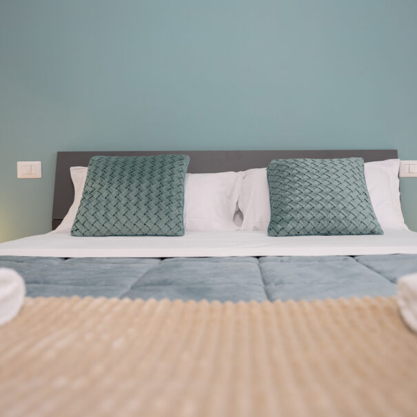 camera standard verde, il castagno